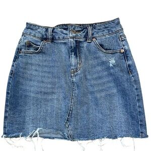 Wild Fable Western Denim Mini Skirt Women’s 00 Distressed Frayed Preppy Casual